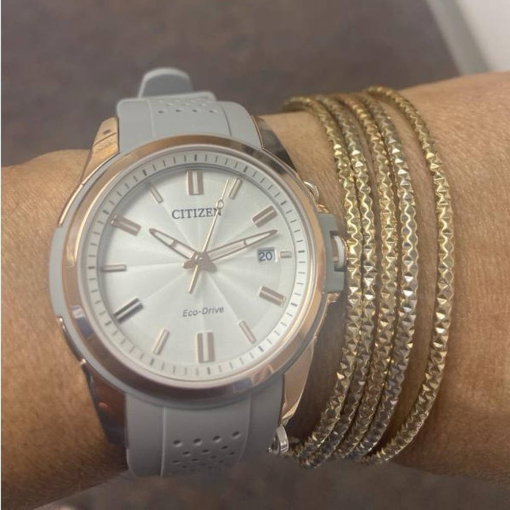 Citizen Eco Drive Weekender Pink Gold Tone Stainless Steel Quartz Ladies Watch - Picture 5 of 5